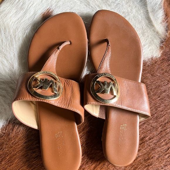 Micheal kors flat sandals size 7 - Picture 5 of 5